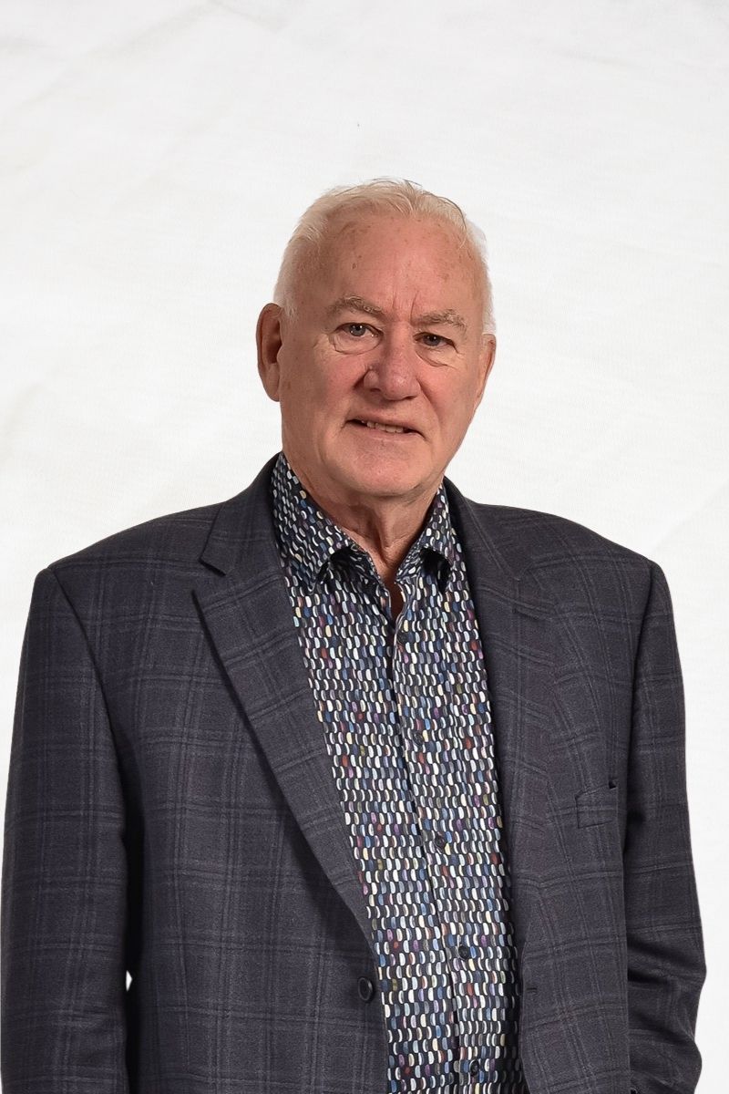Garth Busch